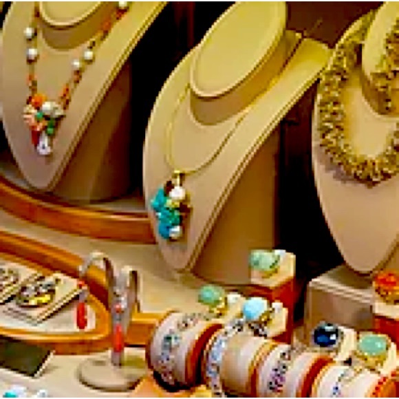 HIT THE ❤️ FOR LIVE NOTIFICATIONS!❤️ NEW JEWELRY TO MY CLOSET - Picture 2 of 2